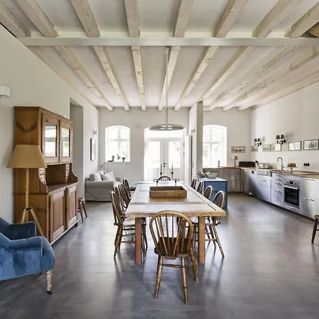 Traumhafter Vierseitenhof In Ostseenaehe Fuer Workshops, Seminare Und Retreats Tatil Evi Pommerby (Gelting)