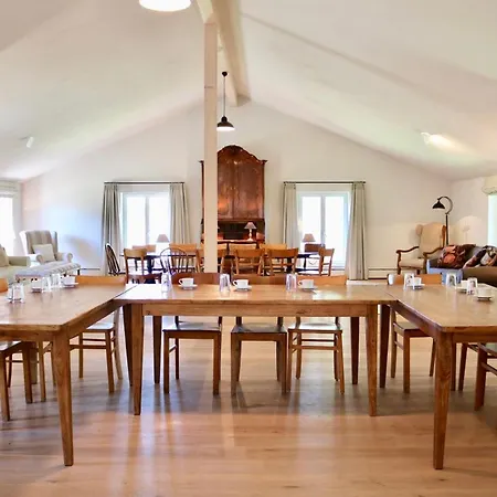 بيت للعطل Traumhafter Vierseitenhof In Ostseenaehe Fuer Workshops, Seminare Und Retreats